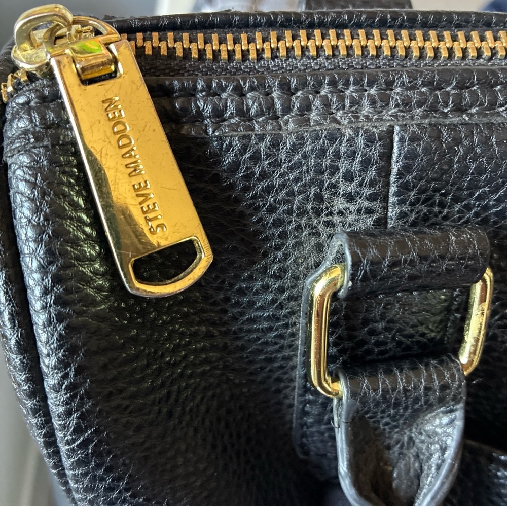 Steve Madden- Woman’s Black Faux Leather Hobo Satchel Bag w/Gold 12”L - Picture 6 of 8